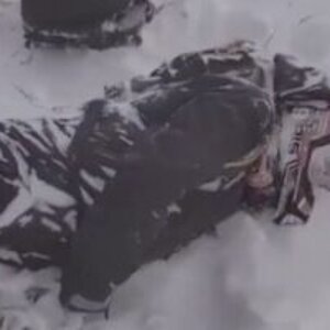 Two-snowmobile-riders-found-frozen-to-death_thumb1-250x200.jpg