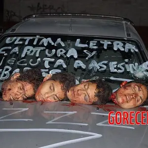 4 decapitados en camioneta.webp