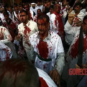 MIX-Bizarre-Ashura-celebrations-in-Iraq-14.webp