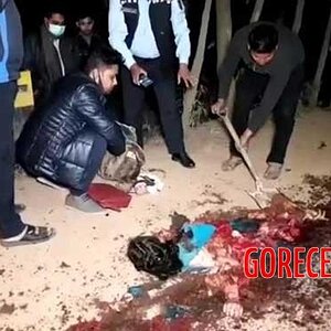 Pretty-Indian-woman-was-dragged-by-truck-2.jpg