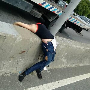 Motorcycle-accident-deprived-her-of-her-head-1.jpg