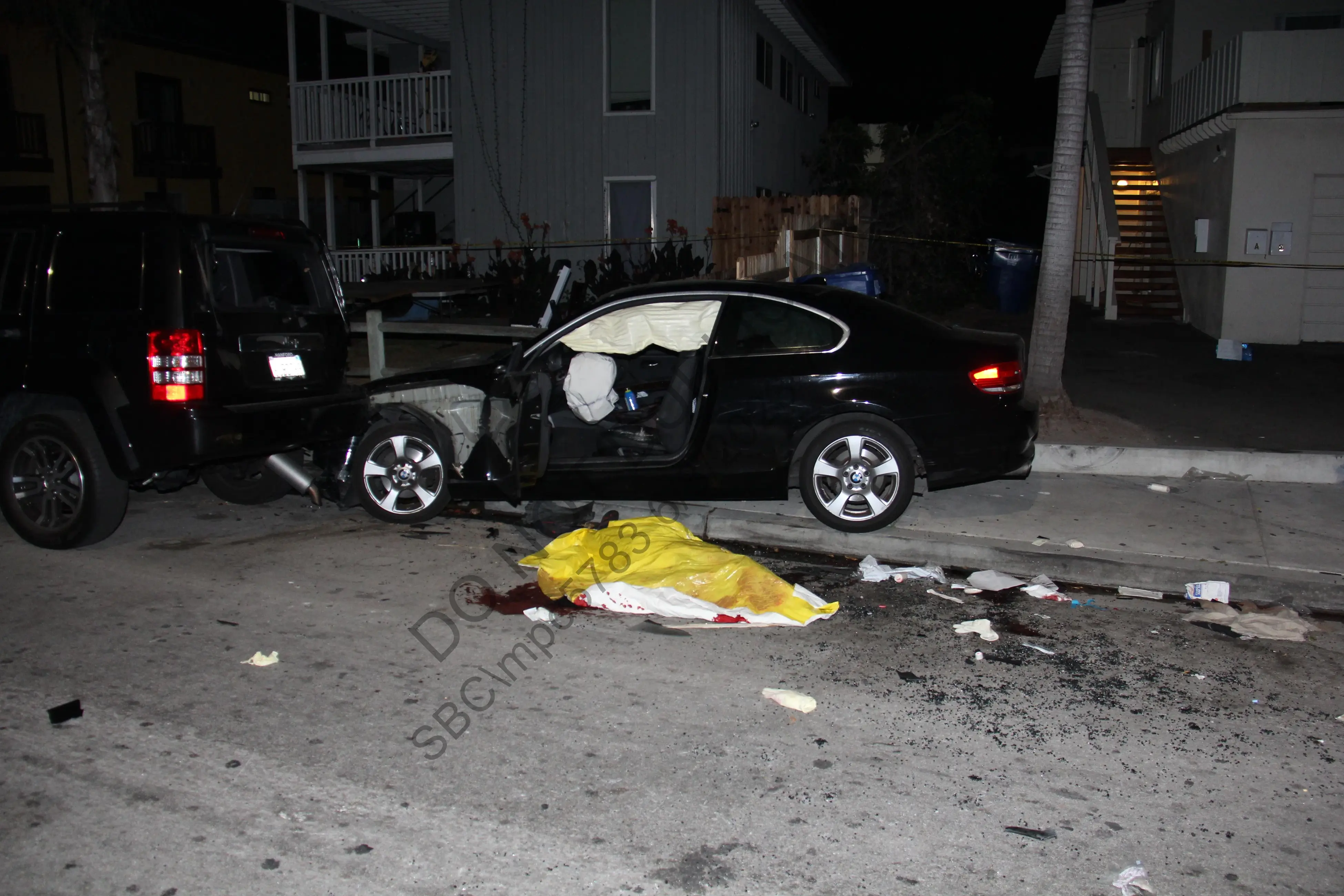 new-crime-scene-photos-from-elliot-rodgers-case-credit-to-v0-kp6urxpuw07e1.webp