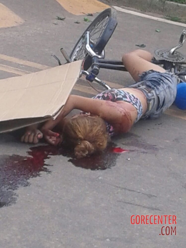 Teen-girl-shot-off-her-bike-2.jpg