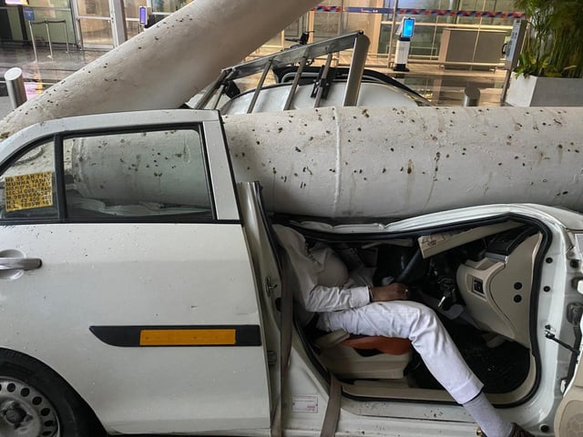 r/accidents - Delhi airport roof collapse. 1 killed and 5 injured 